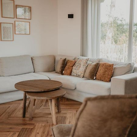 Nieuw Landelijk Vakantiehuis Aan Zee Оосткапелл Экстерьер фото